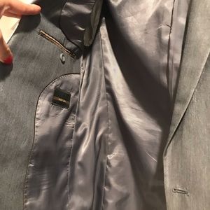 This a Azar Man Blazer, only worn one time!